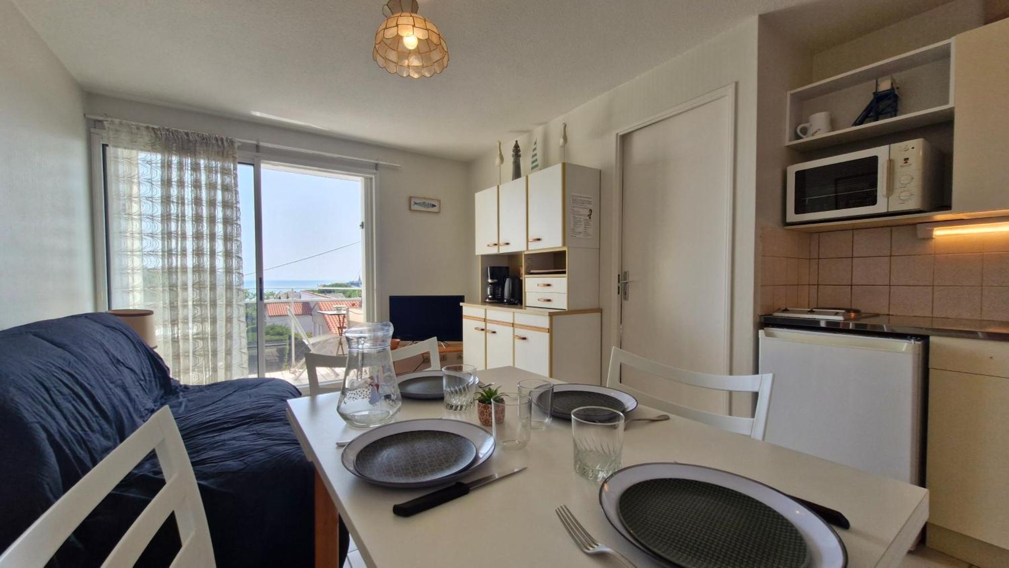 - Vue - Proximité Et Parking Privatif Appartement Royan