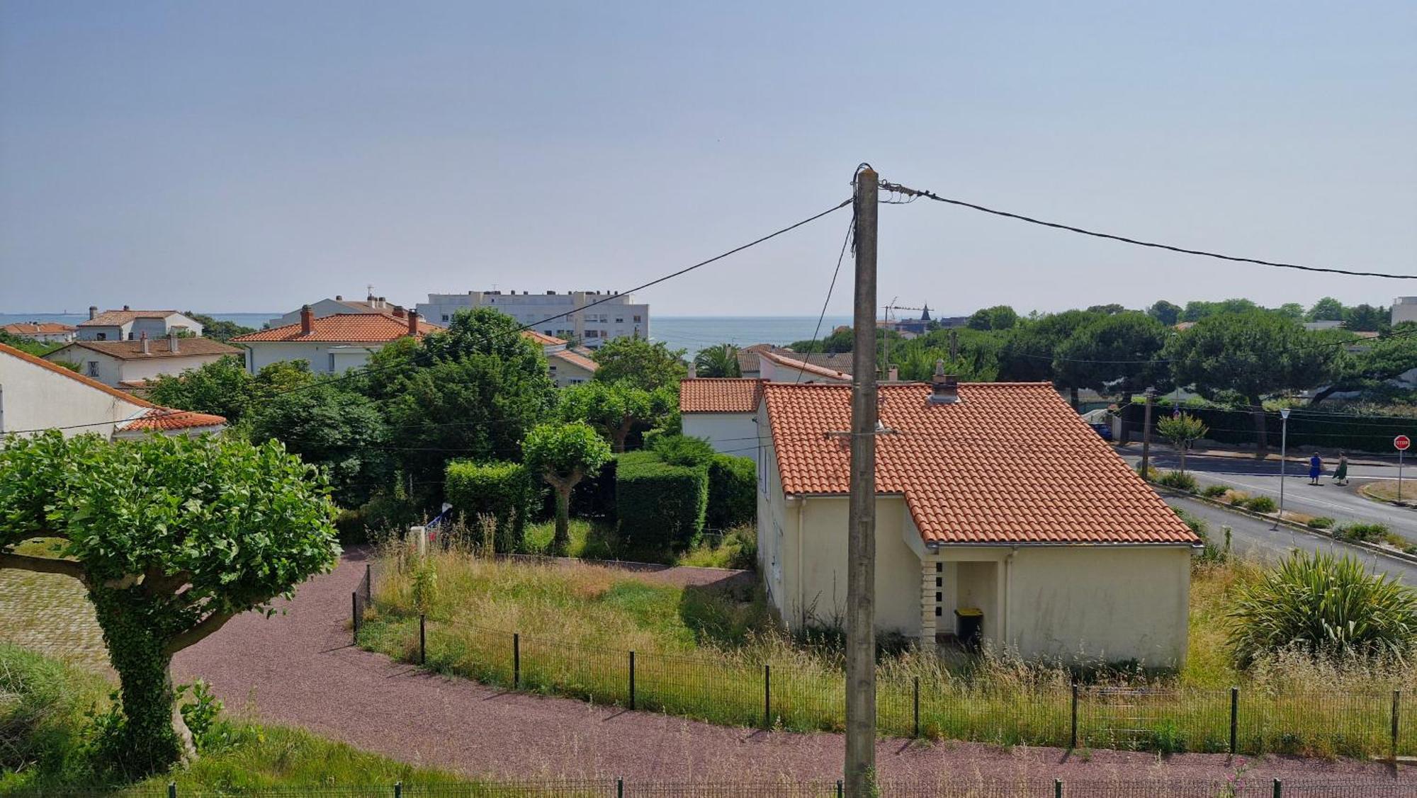 Appartement - Vue - Proximité Et Parking Privatif Royan